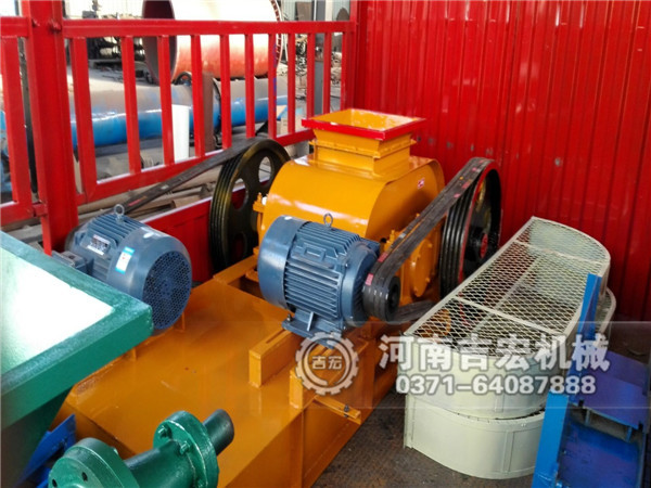 造成對輥破碎機輥皮磨損的主要因素有哪些？