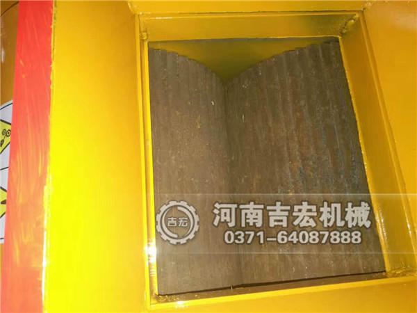 齒輥破碎機(jī)廠家哪家好？認(rèn)準(zhǔn)吉宏機(jī)械,品質(zhì)有保障！